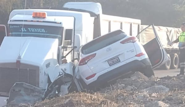 Mujer pierde la vida en trágico choque en la carretera Cuernavaca-Yautepec