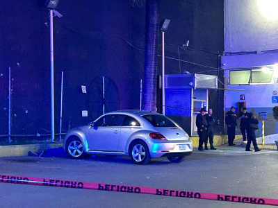 Asesinan a un hombre frente a Galerías