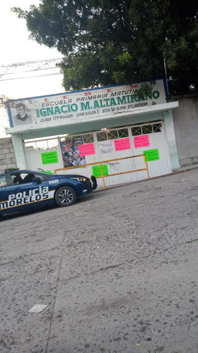 Exigen cese de directora de primaria de Yautepec