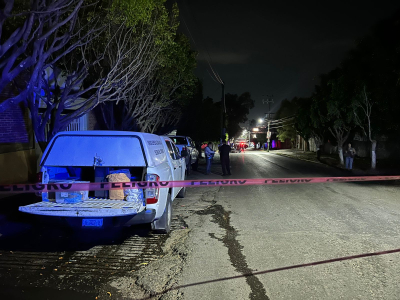 Asesinan a un hombre e hieren a otro en la colonia Plan de Ayala